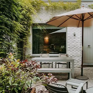 Marcel De Business & Travel Bed & Breakfast