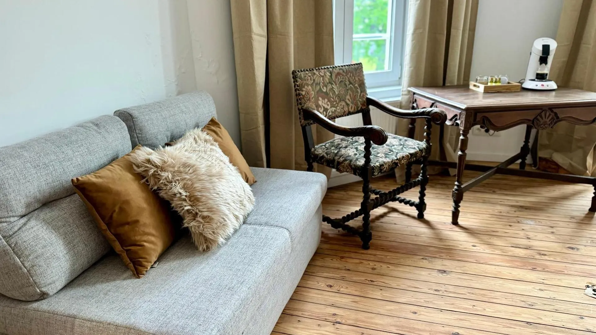Guest House Gent Bed & Breakfast