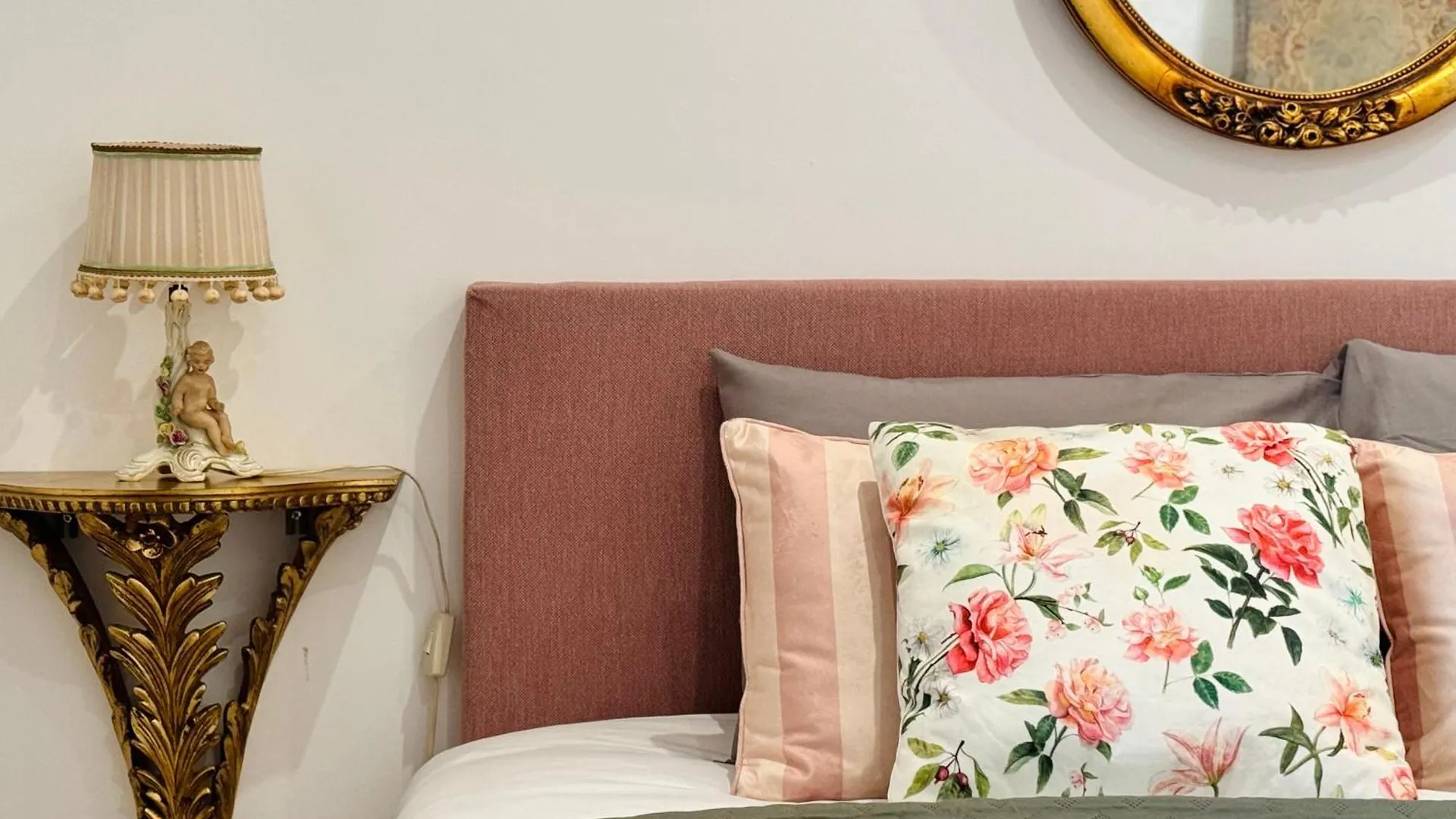Guest House Gent Bed & Breakfast